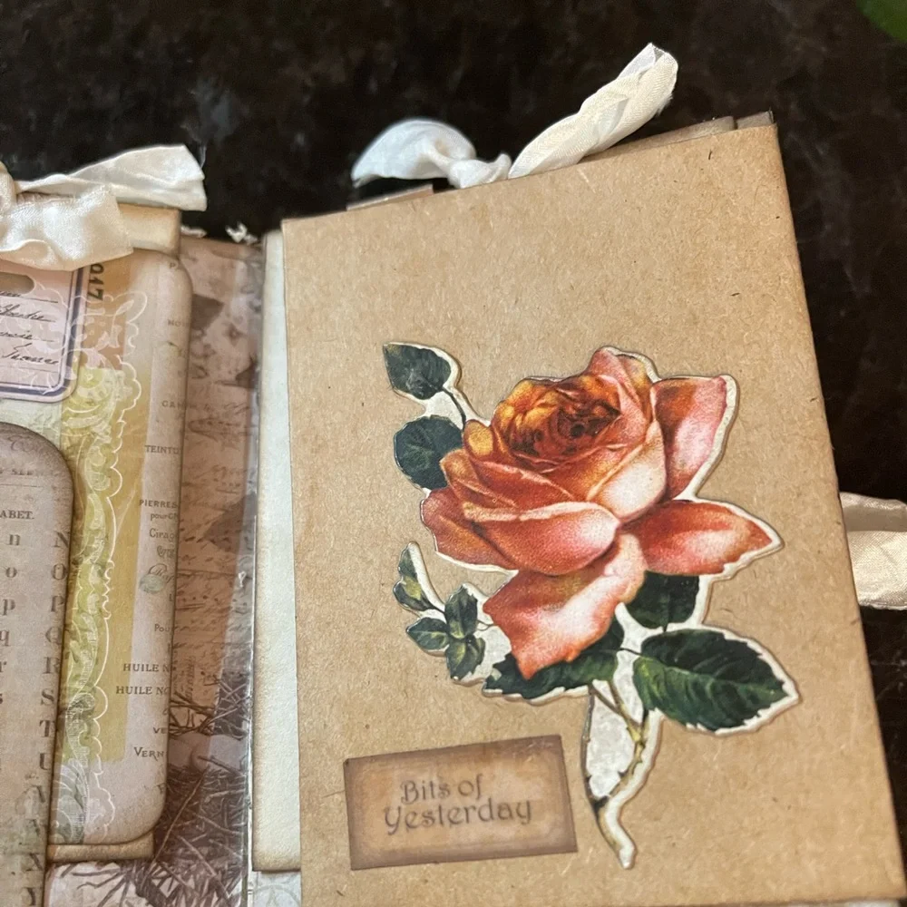 SOLD Mini Wallet journal SOLD - Picture 13 of 15